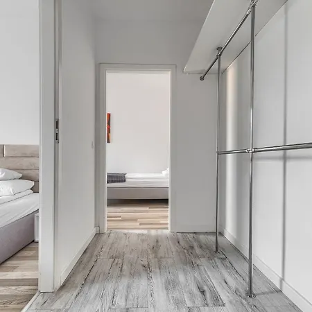 1899 Apart-hotel