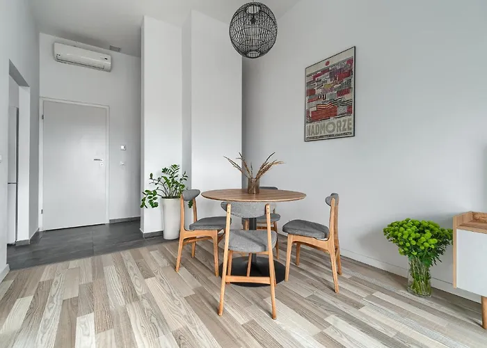 1899 Hotel apartamentowy 4*